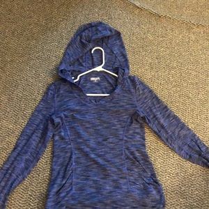 Blue running sweatshirt